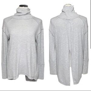 We The Free/ Free People Heather Gray Knit Top